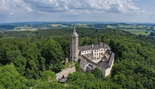 Hrad Kost